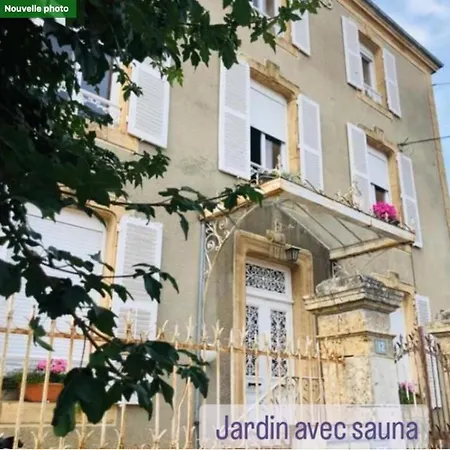 Rez-de-chaussee Arthur Rimbaud * Carignan